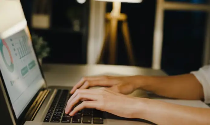 Checklist antes de enviar uma campanha de email marketing